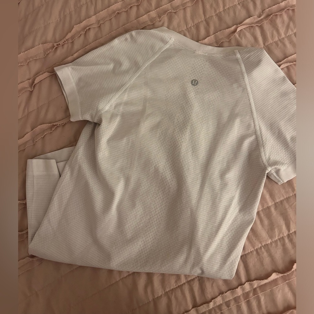 Lululemon Swiftly Tech